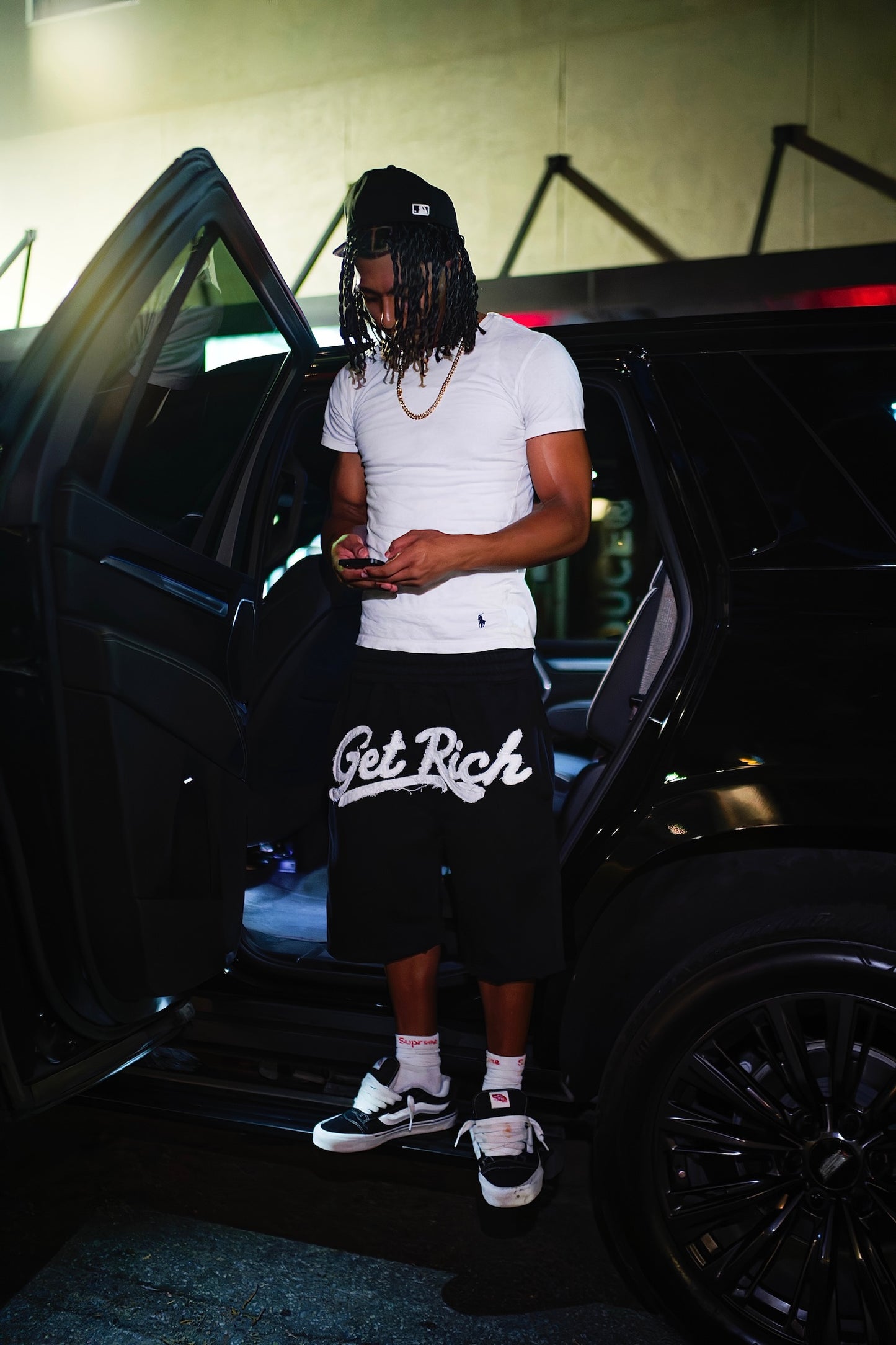 BLACK SHORTS