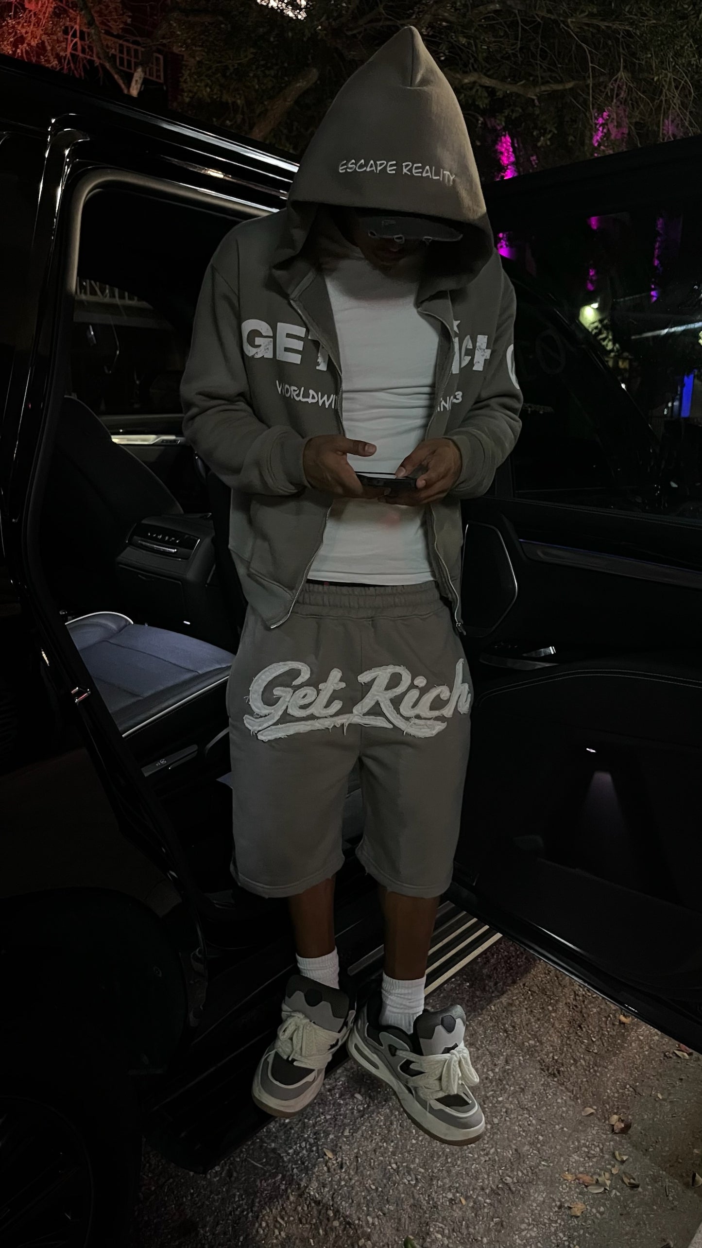 GREY SHORTS